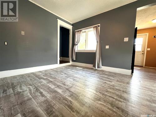 82 3Rd Avenue E, Central Butte, SK - Indoor Photo Showing Other Room