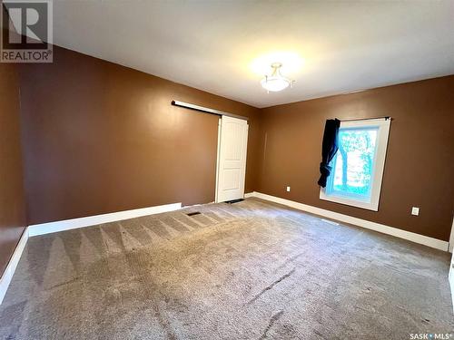 82 3Rd Avenue E, Central Butte, SK - Indoor Photo Showing Other Room