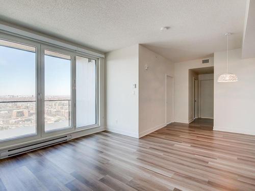 Living room - 2206-2200 Rue Sauvé O., Montréal (Ahuntsic-Cartierville), QC - Indoor Photo Showing Other Room