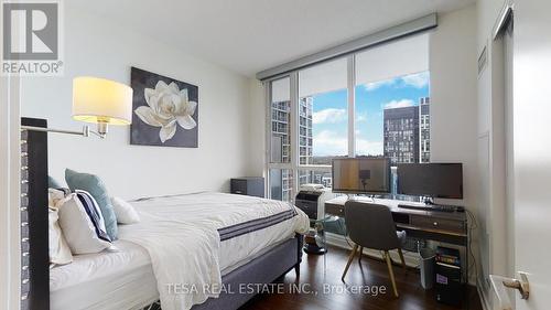 3901 - 75 Queens Wharf Road, Toronto (Waterfront Communities), ON - Indoor Photo Showing Bedroom