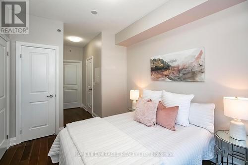 1106 - 65 Speers Road, Oakville, ON - Indoor Photo Showing Bedroom