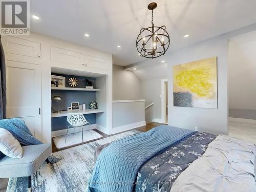 9 Sword Street, Toronto (Cabbagetown-South St. James Town), ON - Indoor Photo Showing Bedroom