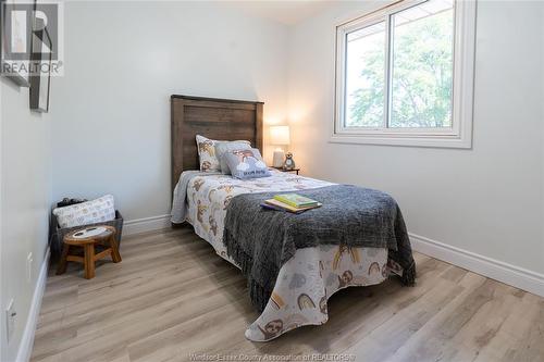 3039 California Avenue, Windsor, ON - Indoor Photo Showing Bedroom