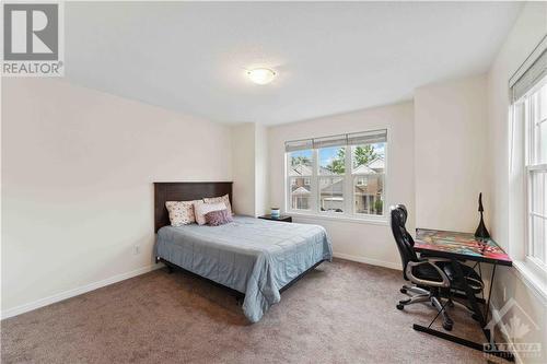 122 Streamside Crescent, Ottawa, ON - Indoor Photo Showing Bedroom