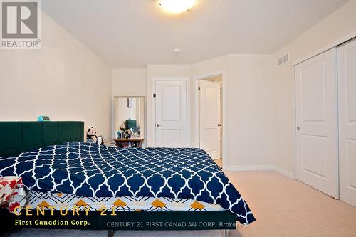 Bedroom 2 Upper Floor - 67 - 7768 Ascot Circle, Niagara Falls, ON - Indoor Photo Showing Bedroom