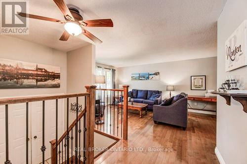 93 Cindy Avenue, Cambridge, ON - Indoor Photo Showing Other Room