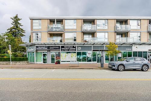 C2 15777 Marine Drive, White Rock, BC 