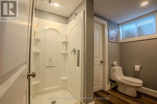 77 Princes' Street W, Kawartha Lakes (Fenelon Falls), ON - Indoor Photo Showing Bathroom