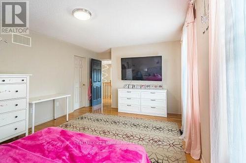 120 Fred Young Drive, Toronto (Downsview-Roding-Cfb), ON - Indoor Photo Showing Bedroom