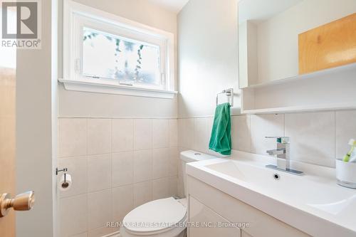 97 Ambleside Drive, Brampton (Brampton South), ON - Indoor Photo Showing Bathroom