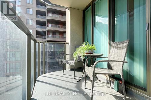 903 - 750 Bay Street, Toronto, ON - Outdoor With Balcony With Exterior