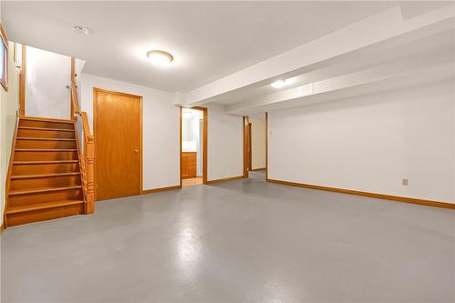 41 Elora Drive, Hamilton, ON - Indoor Photo Showing Other Room