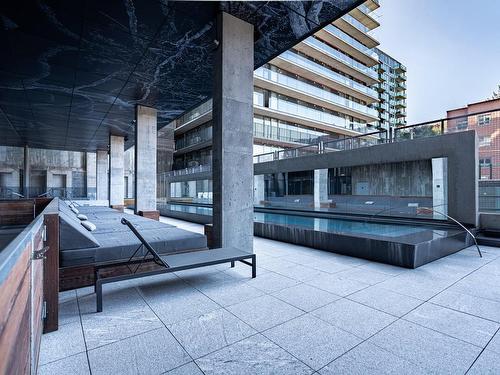 Pool - 1002-242 Rue Young, Montréal (Le Sud-Ouest), QC - Outdoor