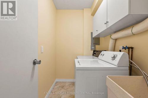 101 - 860 9Th Street E, Owen Sound, ON - Indoor Photo Showing Laundry Room