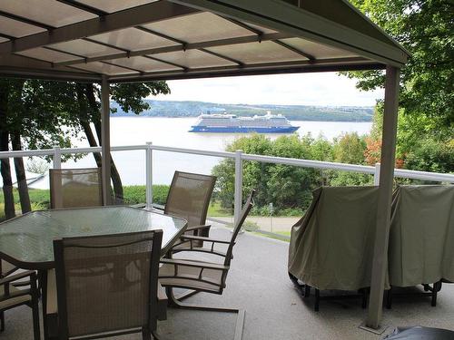 Vue sur l'eau - 32 Rue Des Pins S., Sainte-Pétronille, QC - Outdoor With Body Of Water With Exterior