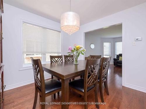 1327 Corm St, Innisfil, ON - Indoor Photo Showing Dining Room