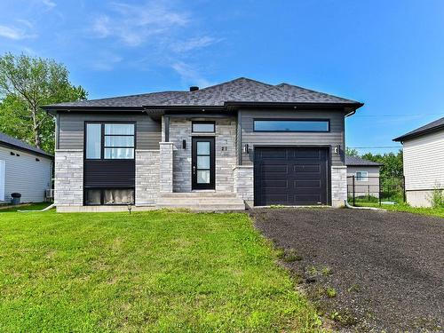 Frontage - 21 Rue Lavigne, Brownsburg-Chatham, QC - Outdoor