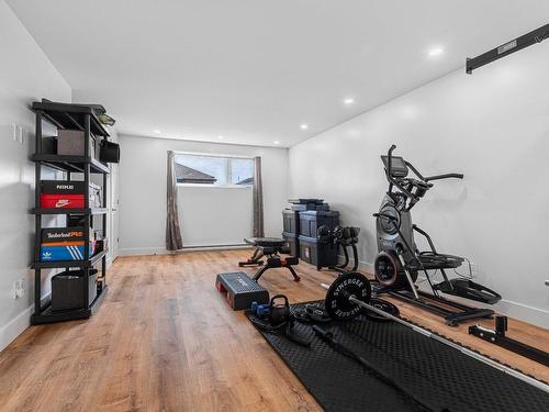 Family room - 21 Rue Lavigne, Brownsburg-Chatham, QC - Indoor Photo Showing Gym Room