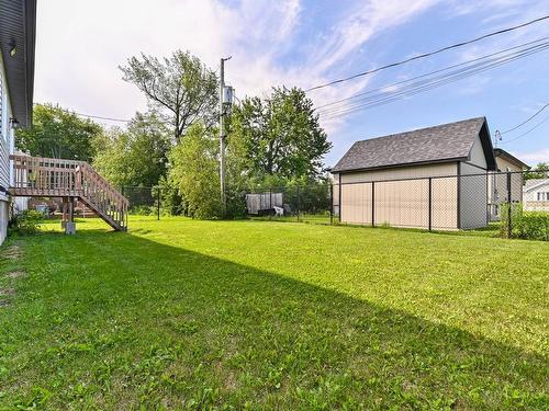 Backyard - 21 Rue Lavigne, Brownsburg-Chatham, QC - Outdoor