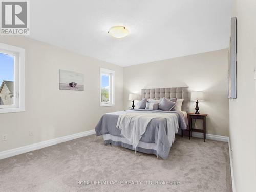 111 Livingston Drive, Tillsonburg, ON - Indoor Photo Showing Bedroom