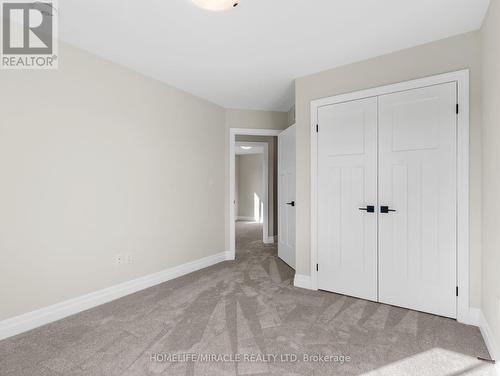 111 Livingston Drive, Tillsonburg, ON - Indoor Photo Showing Other Room