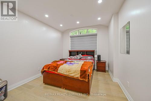 119 Crown Victoria Drive, Brampton, ON - Indoor Photo Showing Bedroom