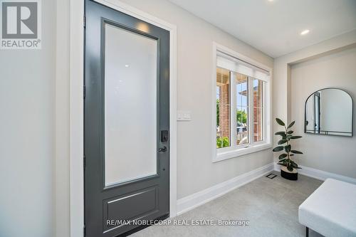 49 Jackson Drive, New Tecumseth, ON - Indoor Photo Showing Other Room