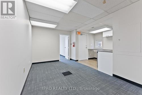 8 Stavebank, Mississauga, ON 