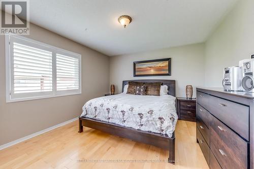 3751 Pearlstone Drive, Mississauga (Churchill Meadows), ON - Indoor Photo Showing Bedroom