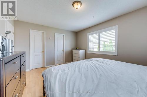 3751 Pearlstone Drive, Mississauga (Churchill Meadows), ON - Indoor Photo Showing Bedroom