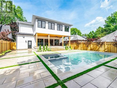 974 North Shore Boulevard W, Burlington (Lasalle), ON - Outdoor With In Ground Pool