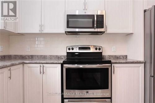 184 Maitland Street, Kitchener, ON - Indoor Photo Showing Kitchen