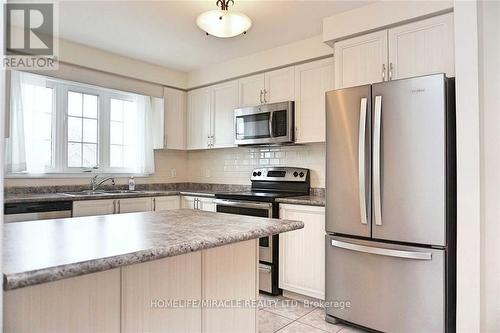 184 Maitland Street, Kitchener, ON - Indoor Photo Showing Kitchen With Double Sink