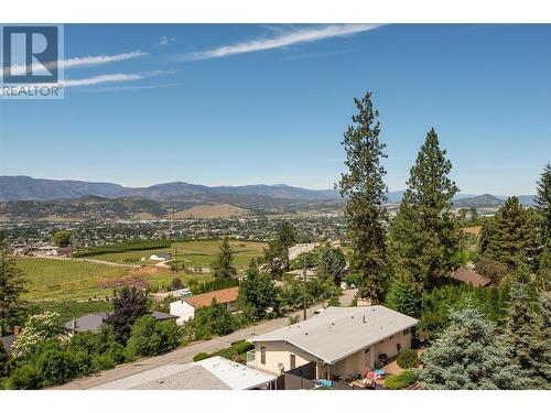 1044 James Hockey Place, Kelowna, BC - Outdoor With View