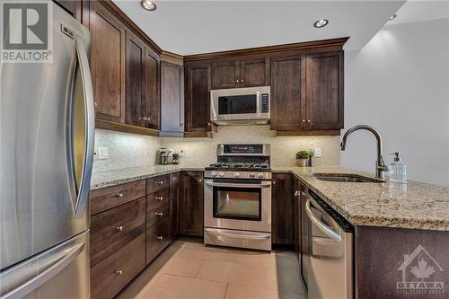 90 George Street Unit#405, Ottawa, ON - Indoor Photo Showing Kitchen With Stainless Steel Kitchen With Upgraded Kitchen