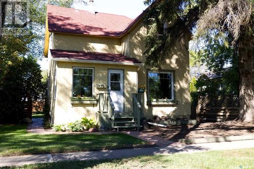 935 10Th Avenue N, Saskatoon, SK - Outdoor