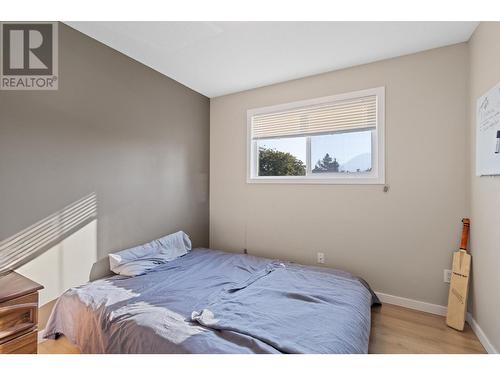 1452 Stratford Place, Kamloops, BC - Indoor Photo Showing Bedroom