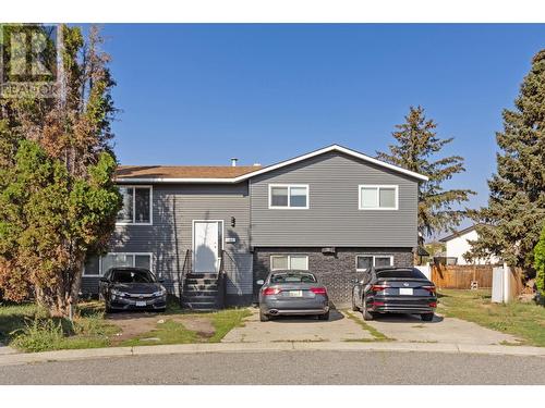 1452 Stratford Place, Kamloops, BC - Outdoor With Facade