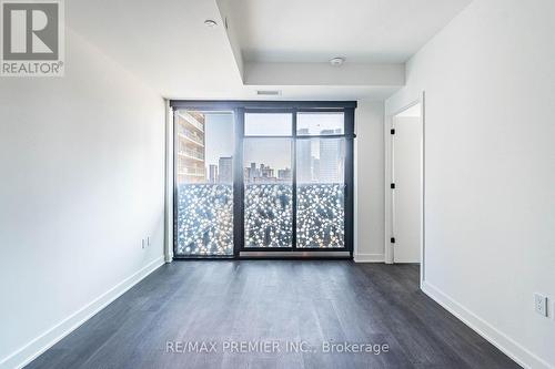 1305 - 55 Charles Street, Toronto, ON - Indoor Photo Showing Other Room