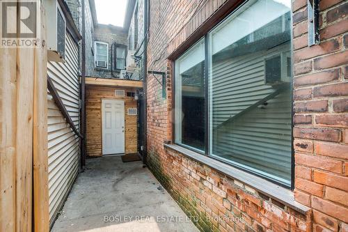 1918 Gerrard Street E, Toronto (Woodbine Corridor), ON 