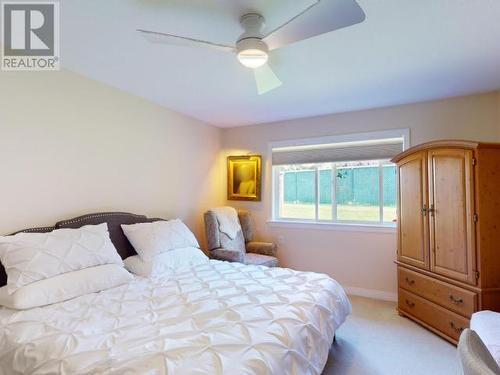 18-4897 Ontario Ave, Powell River, BC - Indoor Photo Showing Bedroom