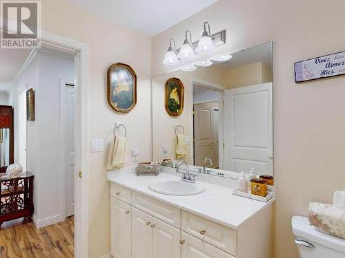 18-4897 Ontario Ave, Powell River, BC - Indoor Photo Showing Bathroom