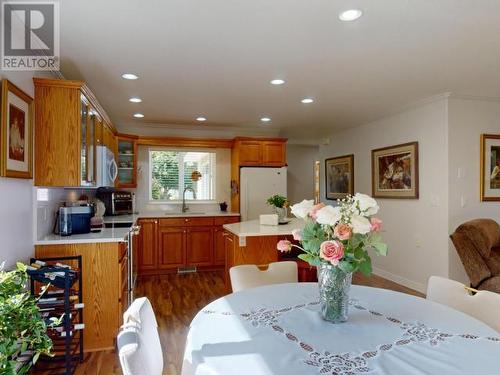 18-4897 Ontario Ave, Powell River, BC - Indoor Photo Showing Dining Room