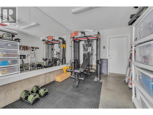 1038 Wilson Avenue, Kelowna, BC - Indoor Photo Showing Gym Room