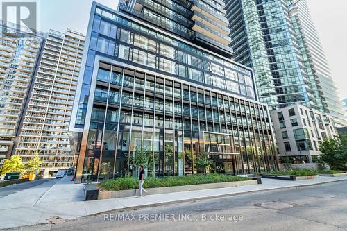 3904 - 55 Charles Street E, Toronto (Church-Yonge Corridor), ON - Outdoor With Facade