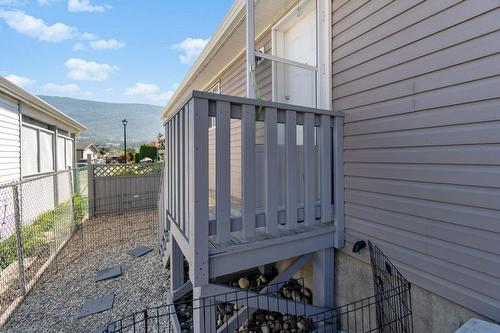 7251 45 Street, Salmon Arm, BC - Outdoor With Exterior