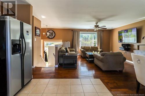 50 Estate Drive, Saint John, NB - Indoor Photo Showing Living Room