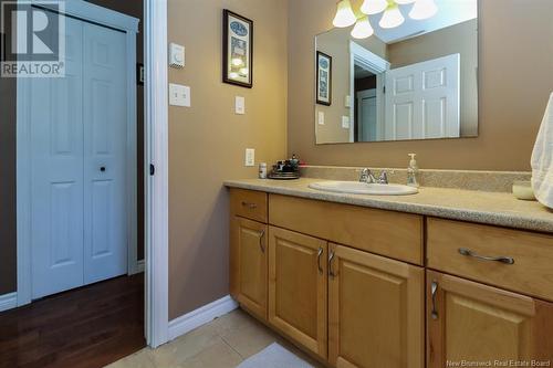 50 Estate Drive, Saint John, NB - Indoor Photo Showing Bathroom