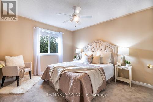 19 Wilkins Crescent, Clarington (Courtice), ON - Indoor Photo Showing Bedroom