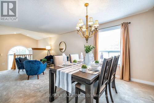 19 Wilkins Crescent, Clarington (Courtice), ON - Indoor Photo Showing Dining Room